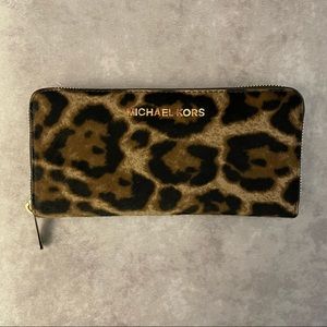 Michael Kors Selma Calf Hair Leopard Wallet (Dark Brown)